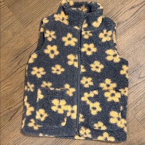 Tucker & Tate Floral Fleece Vest with Zipper - size 5 NWOT